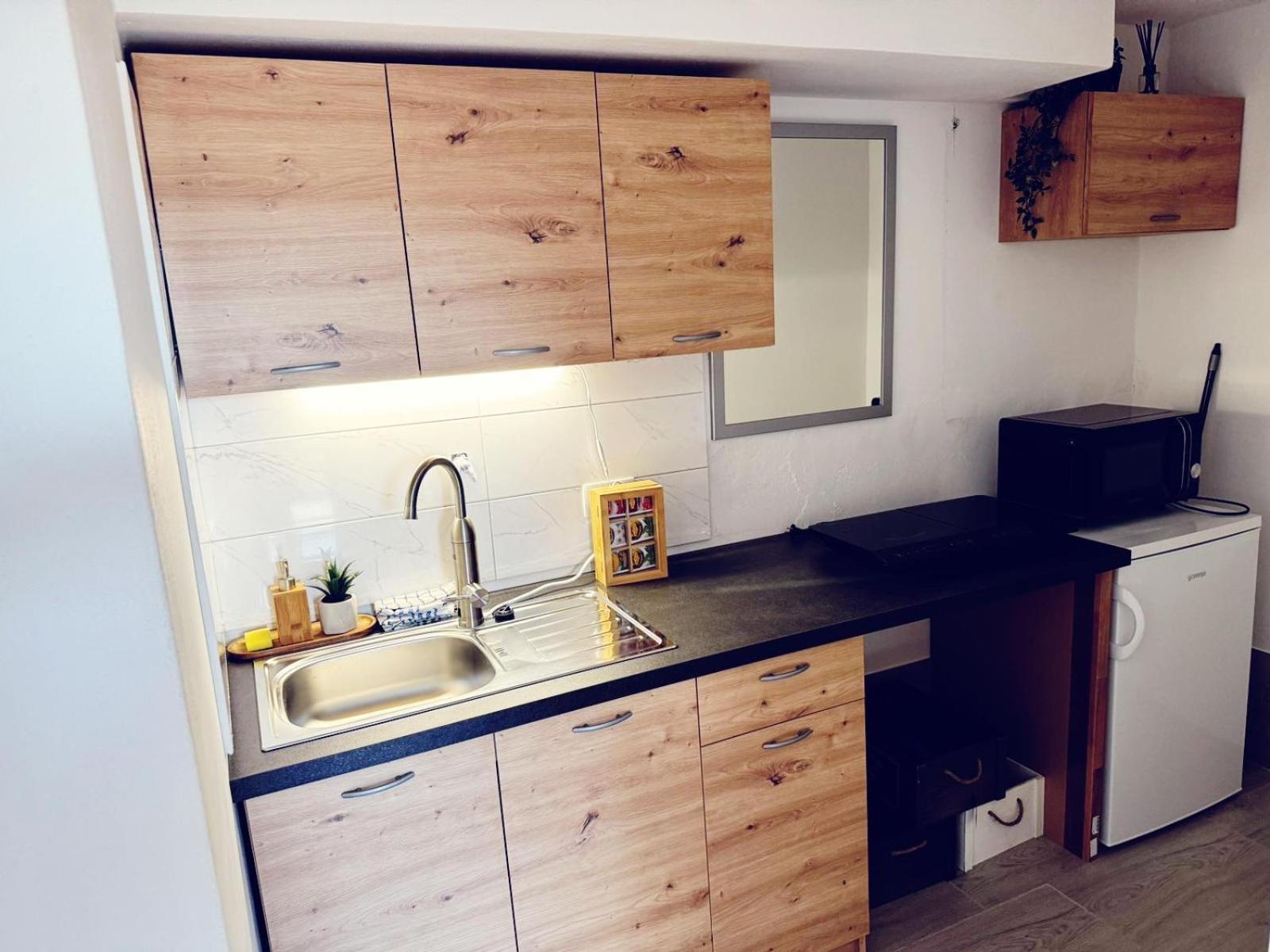 בפורטורוז Moon Bay Apartment - Free Large Parking מראה חיצוני תמונה